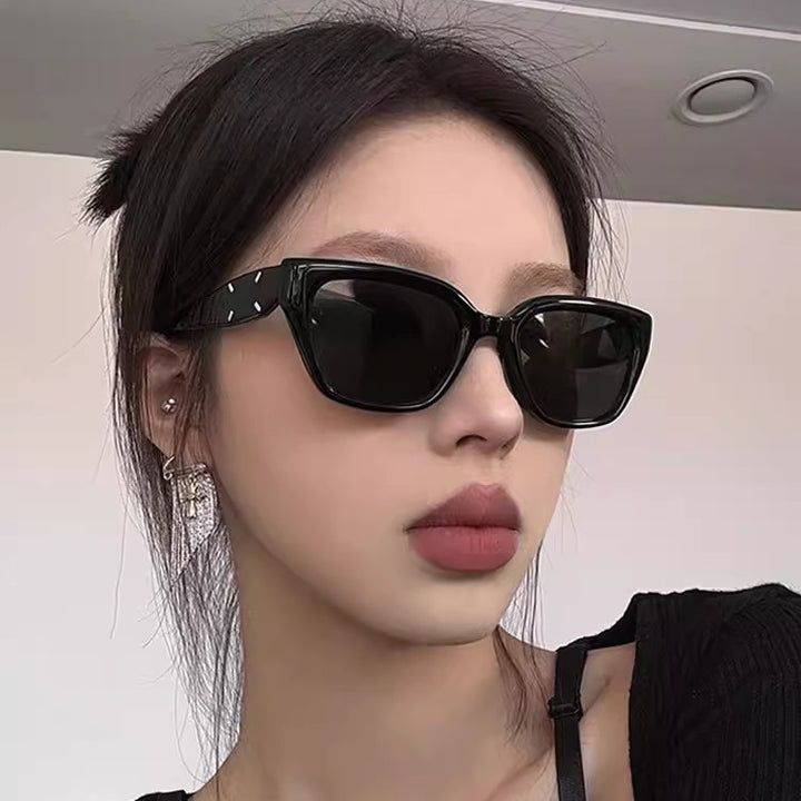 Square cat eye sunglasses