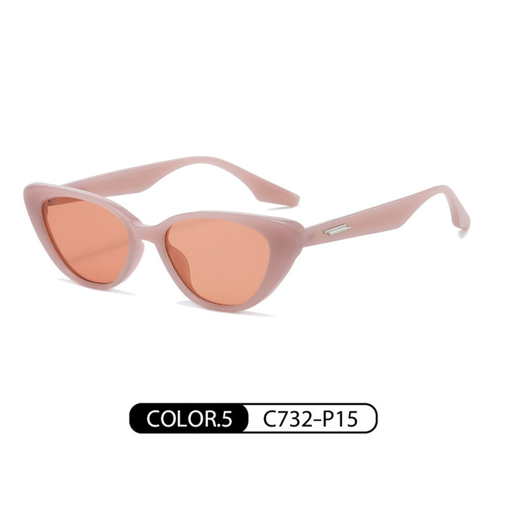 Trendy Cat Eye Sunglasses