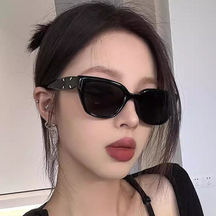 Square cat eye sunglasses